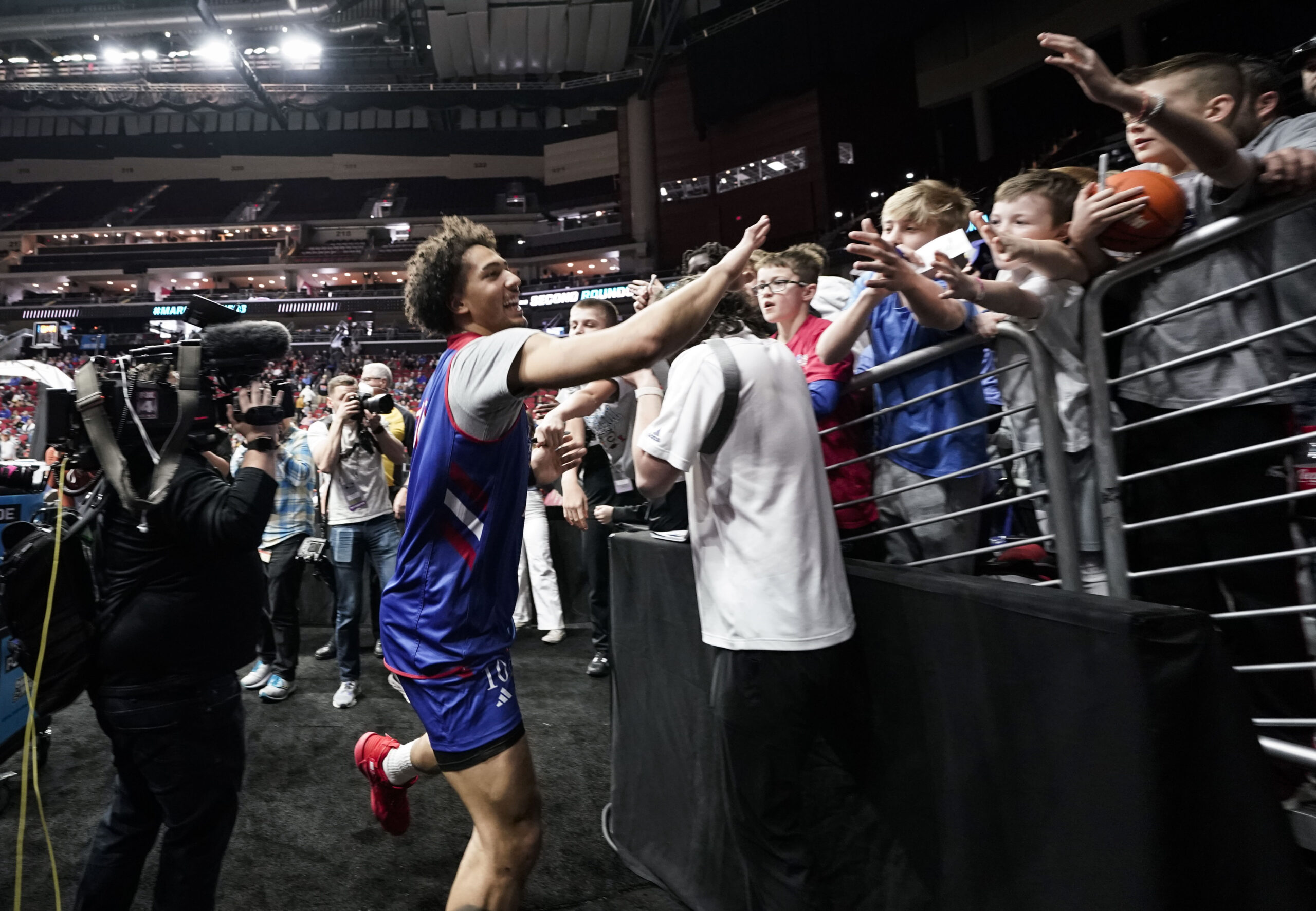 Photo Gallery NCAA practices in Des Moines News, Sports, Jobs Lawrence JournalWorld news